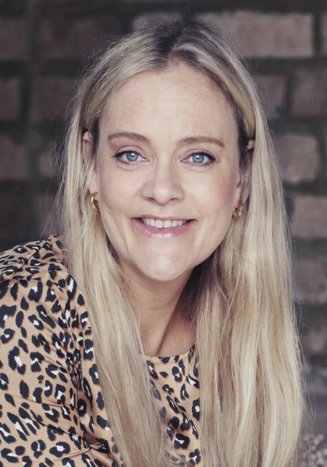 亨利特·斯蒂恩斯特鲁普 Henriette Steenstrup照片