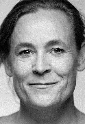 朱莉·卡尔森 Julie Carlsen照片