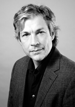 约翰·格莱 Johan Gry照片