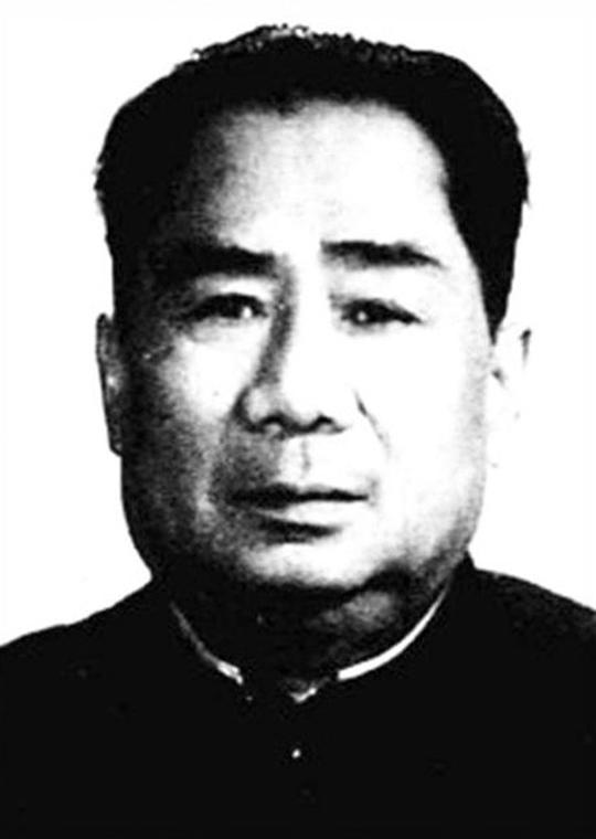 魏荣 Rong Wei照片