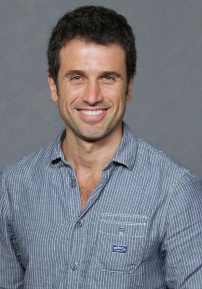 埃里贝托·莱昂 Eriberto Leão照片