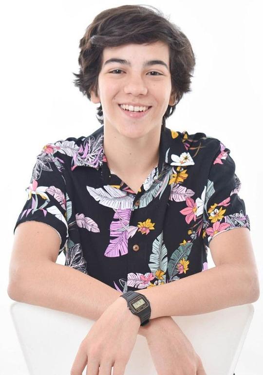 卡乌昂·马丁斯 Cauã Martins照片