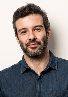 古斯塔沃·瓦兹 Gustavo Vaz照片