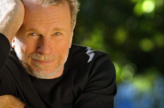 乔纳斯·布洛赫 Jonas Bloch照片