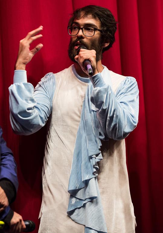 古斯塔沃·维纳格雷 Gustavo Vinagre照片