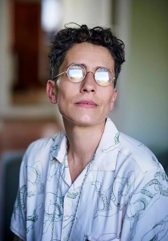 阿尔贝蒂娜·卡里 Albertina Carri照片