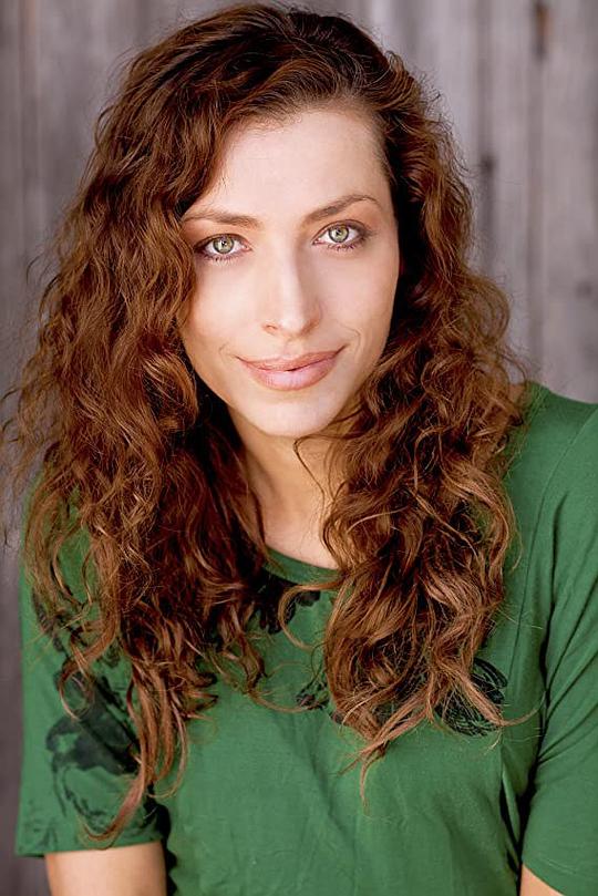 Sandra De Sousa照片