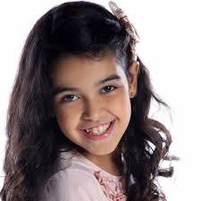 妮娜·梅德罗斯 Nina Medeiros照片