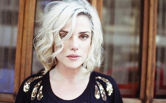 纳塔莉娅·罗德里格斯 Natallia Rodrigues照片