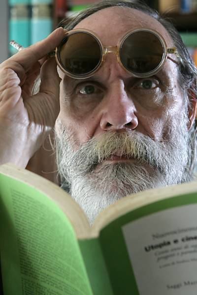 卡洛斯·赖兴巴赫 Carlos Reichenbach照片