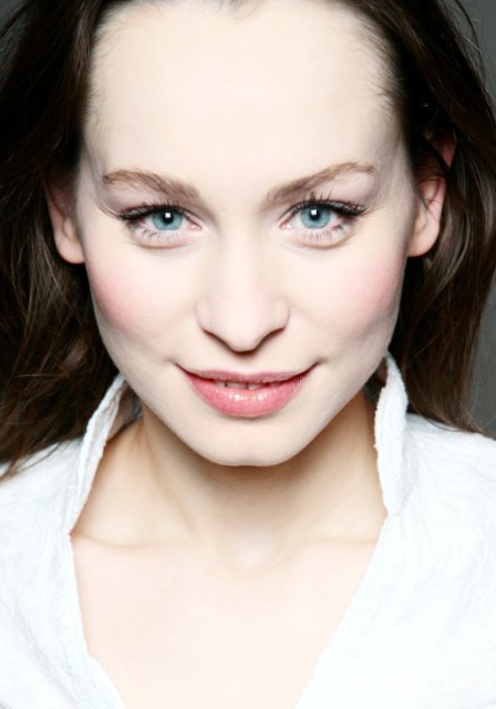 加布里瑞拉·哈默里 Gabriella Hámori照片