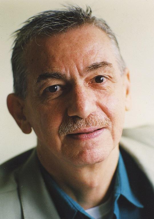 若昂·希尔韦里奥·特雷维桑 João Silvério Trevisan照片