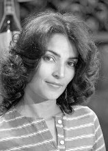 Angelina Muniz照片