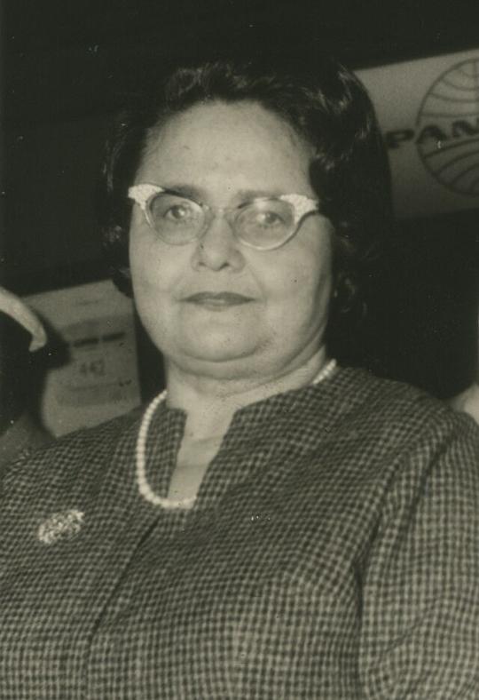 拉谢尔·德·克罗斯 Rachel de Queiroz照片