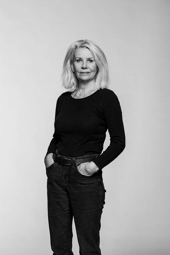 克尔斯滕·奥莱森 Kirsten Olesen照片