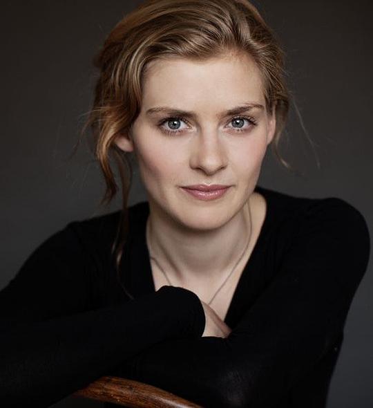 玛丽·图赫尔·索德博格 Marie Tourell Søderberg照片