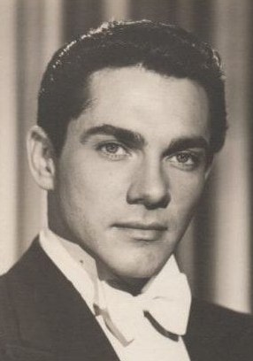 理查德·艾伦 Richard Allan照片