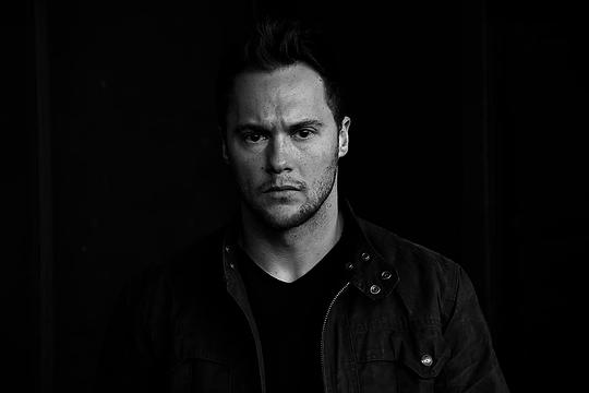 丹尼斯·安德瑞斯 Dennis Andres照片