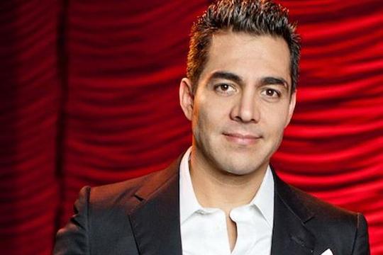 奥马尔·查帕罗 Omar Chaparro照片