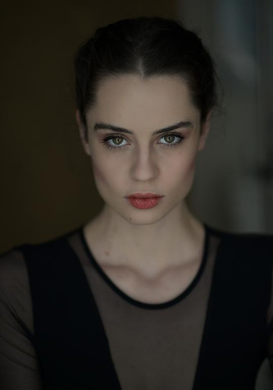 阿妮塔·马若尔 Anita Major照片