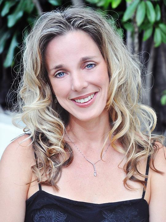 米莉·米丽耕 Mollie Milligan照片