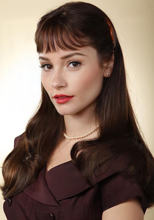 乔赛琳·唐娜休 Jocelin Donahue照片