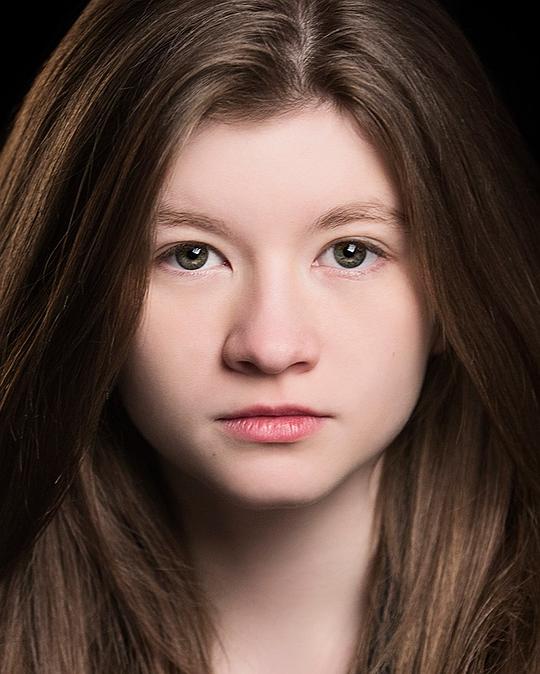 杰德·柯罗特 Jade Croot照片