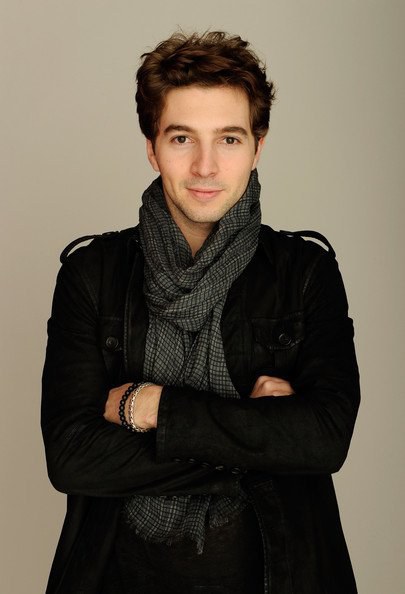 罗伯托·阿奎尔 Roberto Aguire照片