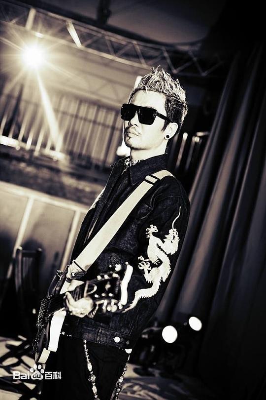 李延亮 Yanliang Li照片