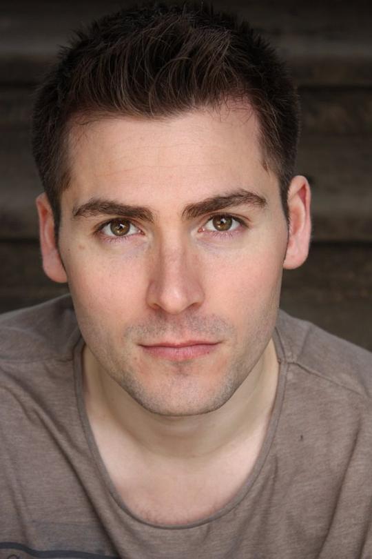 迈克尔·迪克森 Michael Dixon照片