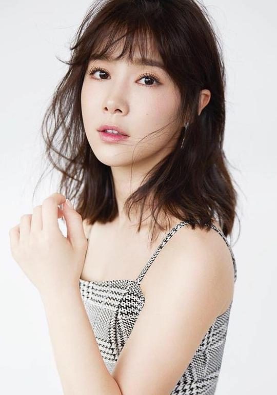 李佳颖 Ivelyn Lee照片