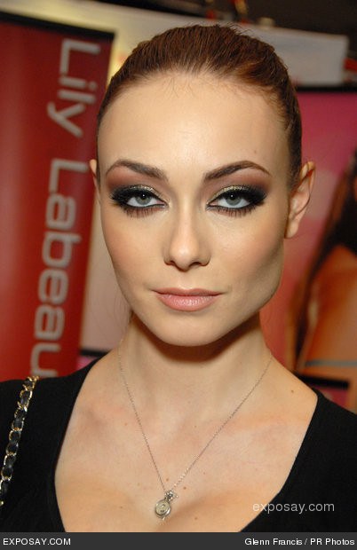 佐伊·沃斯 Zoe Voss照片