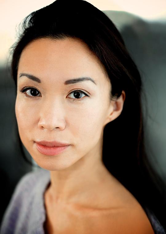 塔拉·李 Tara Lee照片