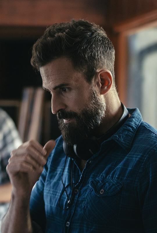 卢西奥·卡斯特罗 Lucio Castro照片