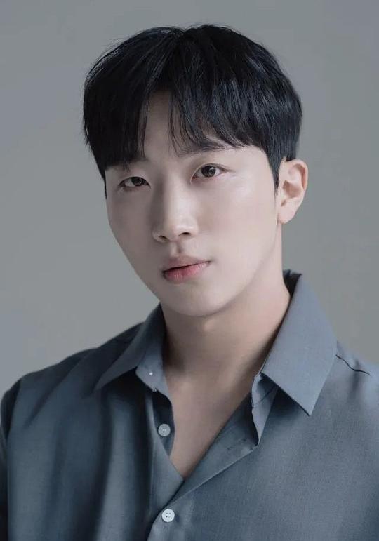 金明俊 Myung Joon Kim照片