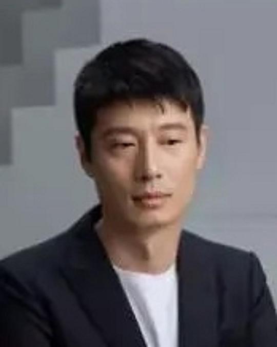 王磊 Lei Wang照片