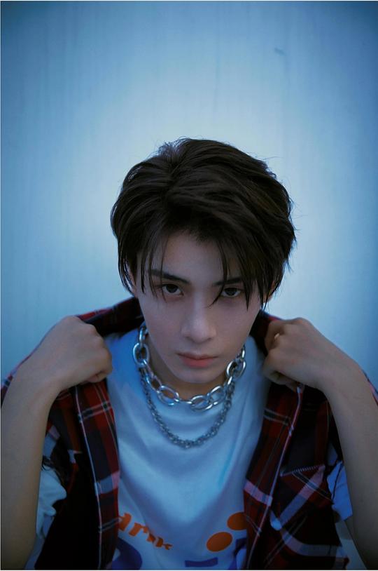 郭震 Zhen Guo照片