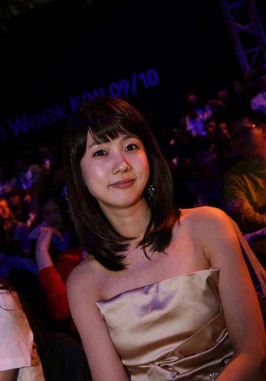 朴素贤 So-hyun Park照片