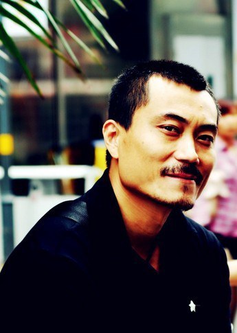 钟雷 Lei Zhong照片