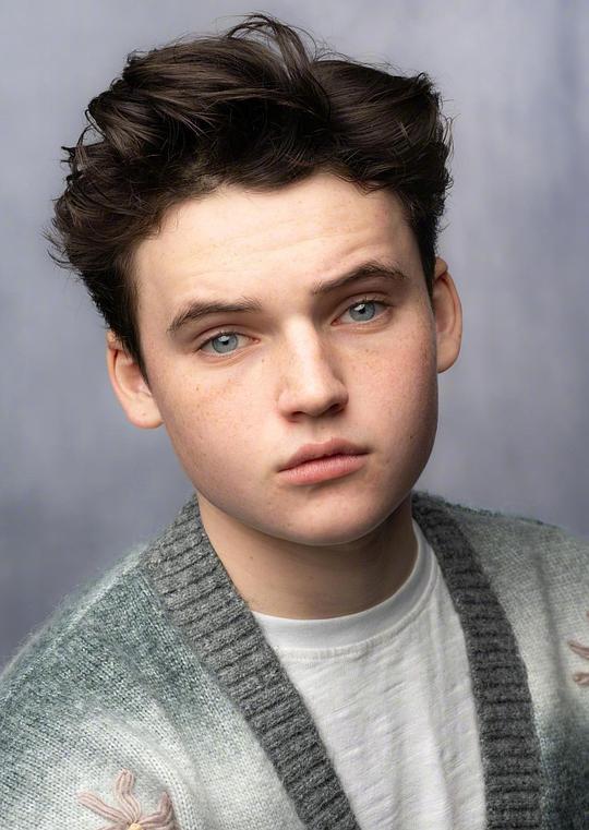 本杰明·埃文·安斯沃思 Benjamin Evan Ainsworth照片