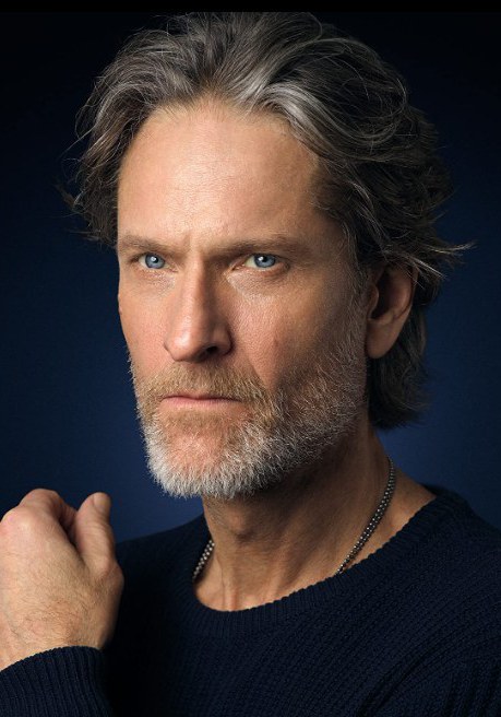 迈克尔·劳伦斯 Michael Laurence照片