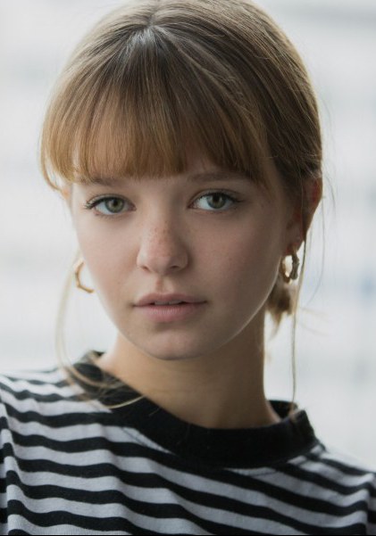 奥莉维亚·米娅·贝瑞特 Olivia-Mai Barrett照片