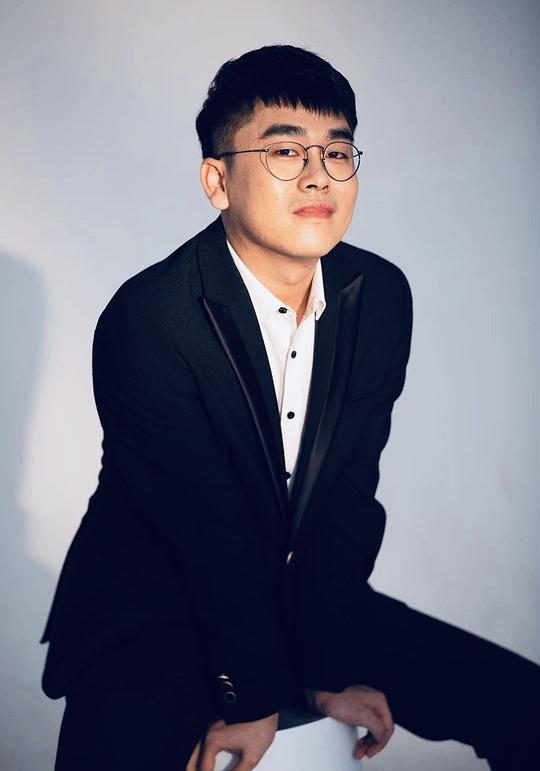 高群 Qun Gao照片