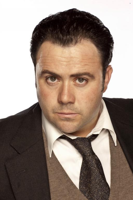 塞林·琼斯 Celyn Jones照片