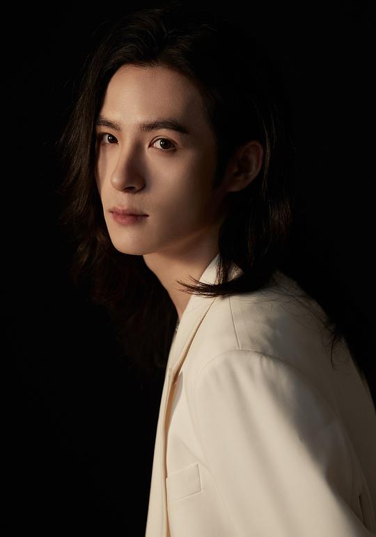 张翰 Han Zhang照片