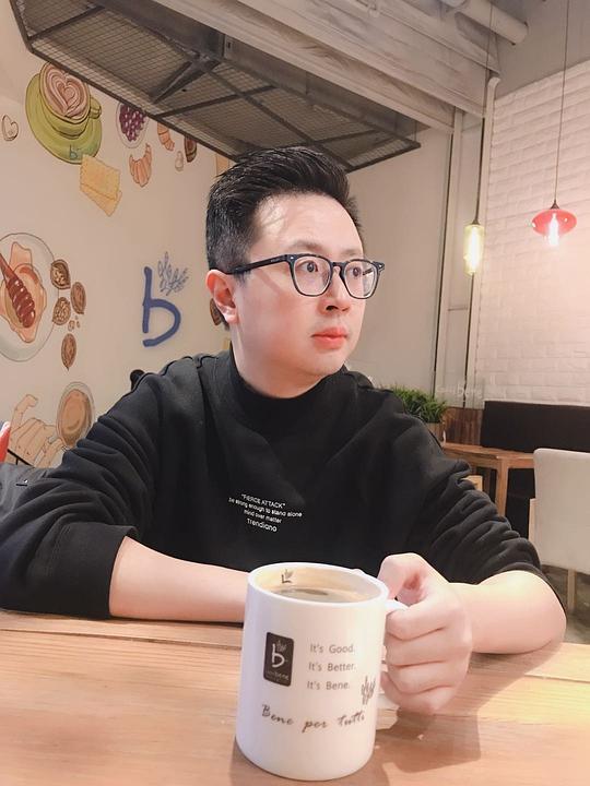 周晨 Chan Chou照片