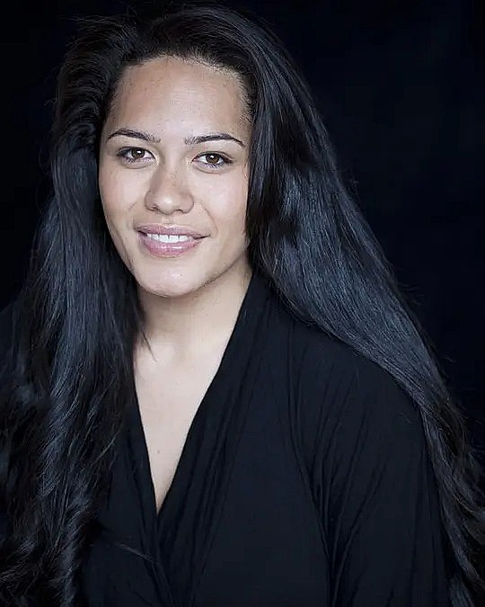 萝伊玛塔·福克斯 Roimata Fox照片