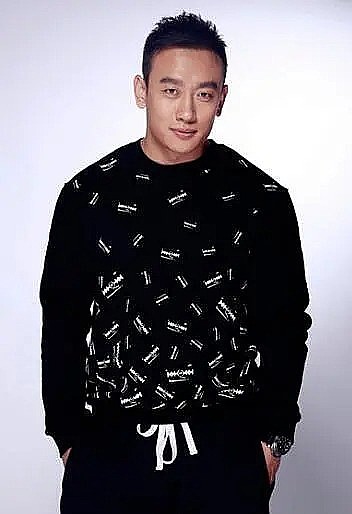 那家威 Jiawei Na照片