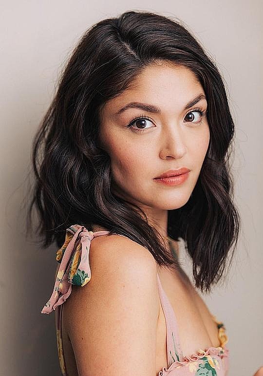 艾伦·塔玛基 Ellen Tamaki照片