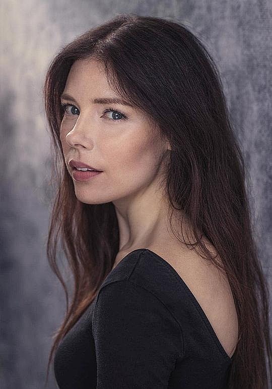 玛格达莱娜·斯维兰德 Magdalena Sverlander照片